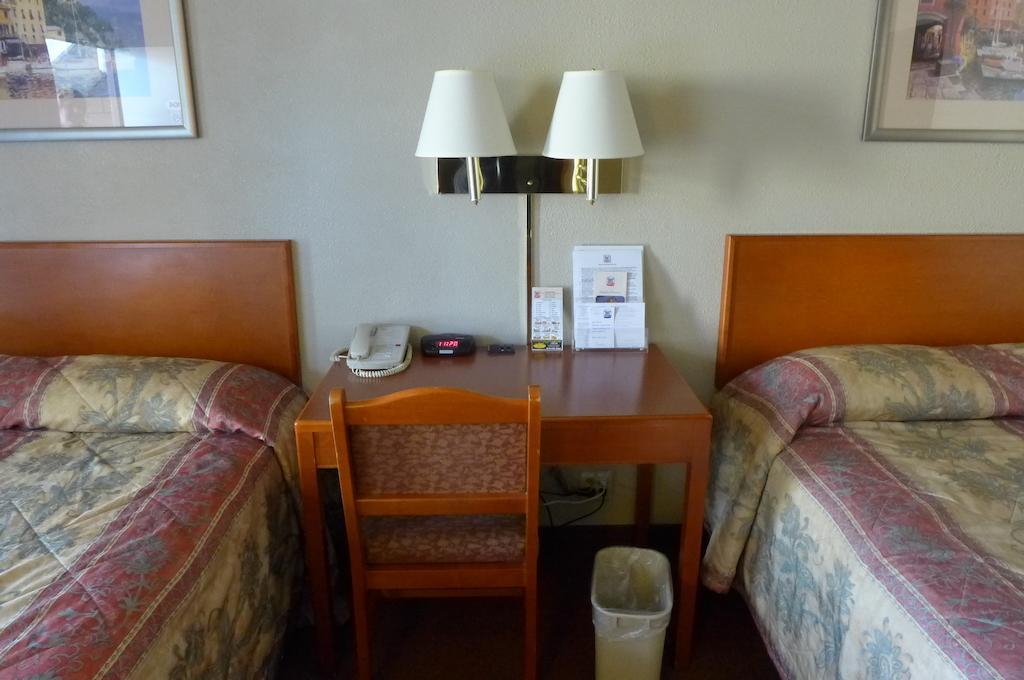 Good Nite Inn Chula Vista Room photo